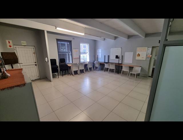 639M² BUILDING FOR SALE IN OBSERVATORY